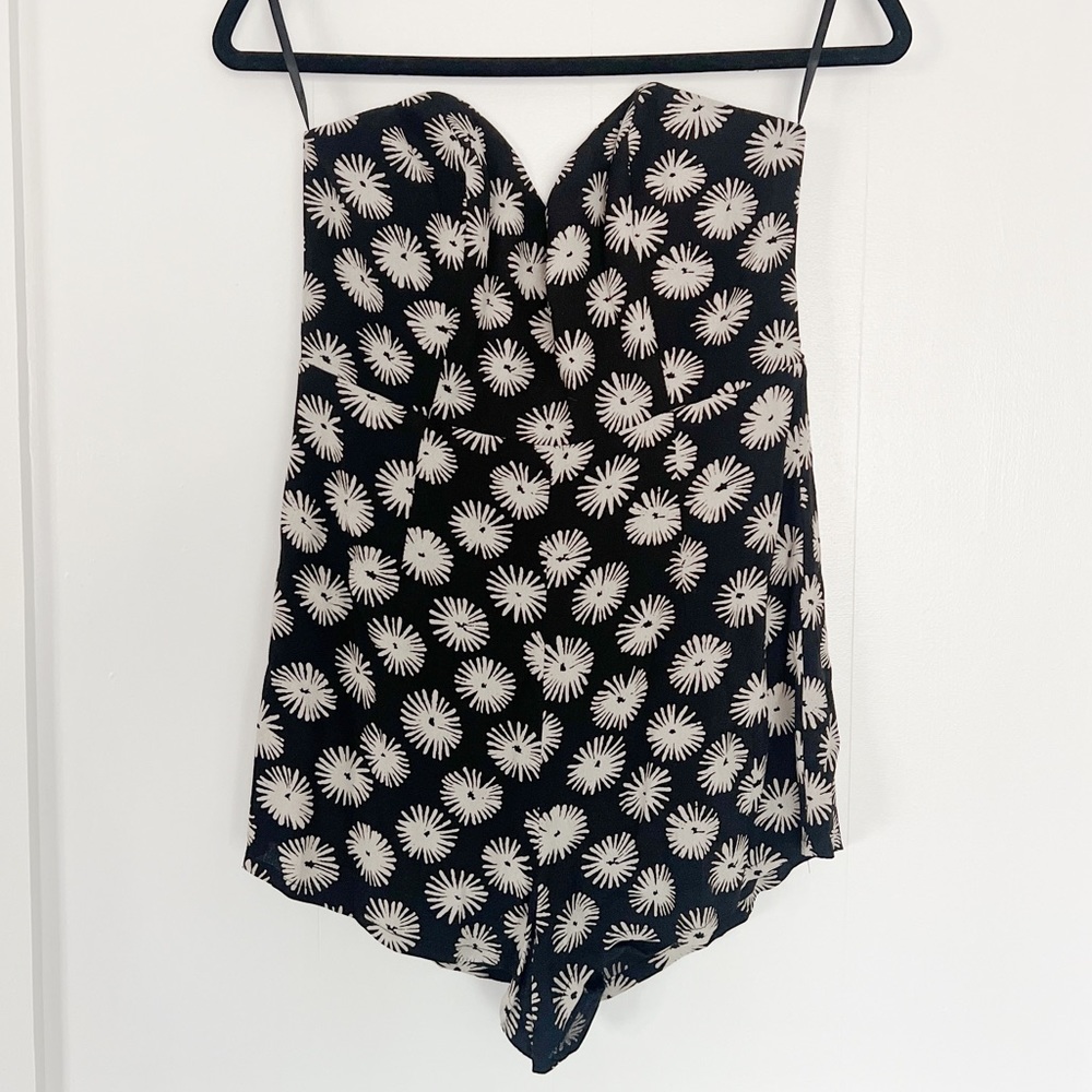 Stone Cold Fox Romper - Picture 3 of 6